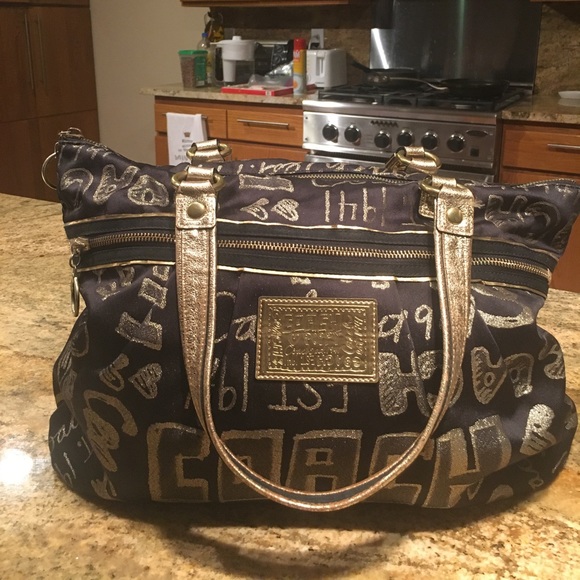 Coach Poppy Graffiti Scribble Tote Bag in Black and Gold!!! - Picture 10 of 15